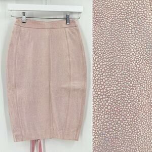 Elegant Pink Textured Skirt